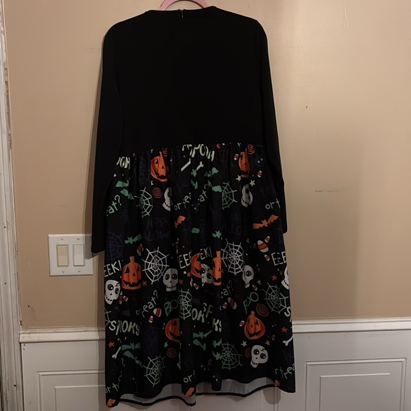Halloween dress size large - Picture 3 of 4